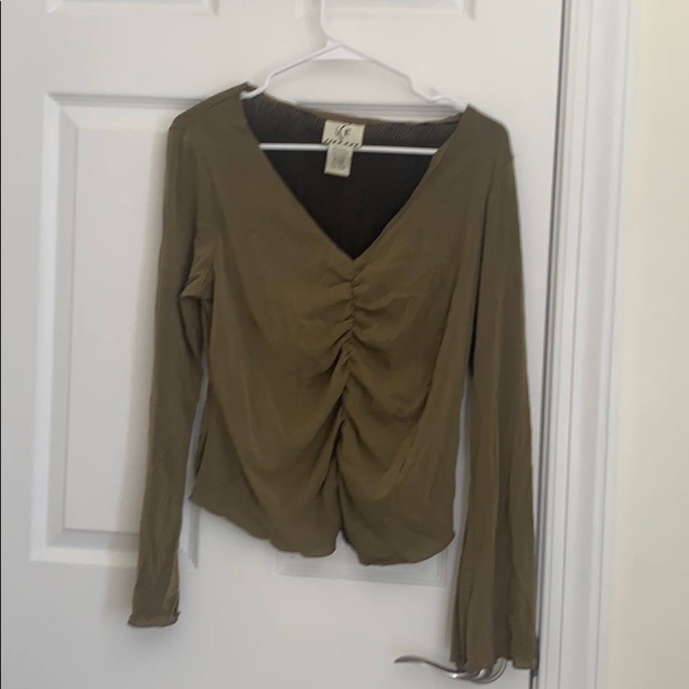 Stretchy top by ice